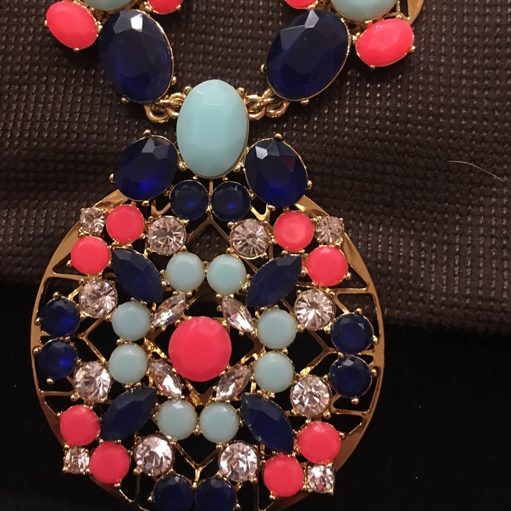 Kate Spade Necklace - Picture 4 of 4